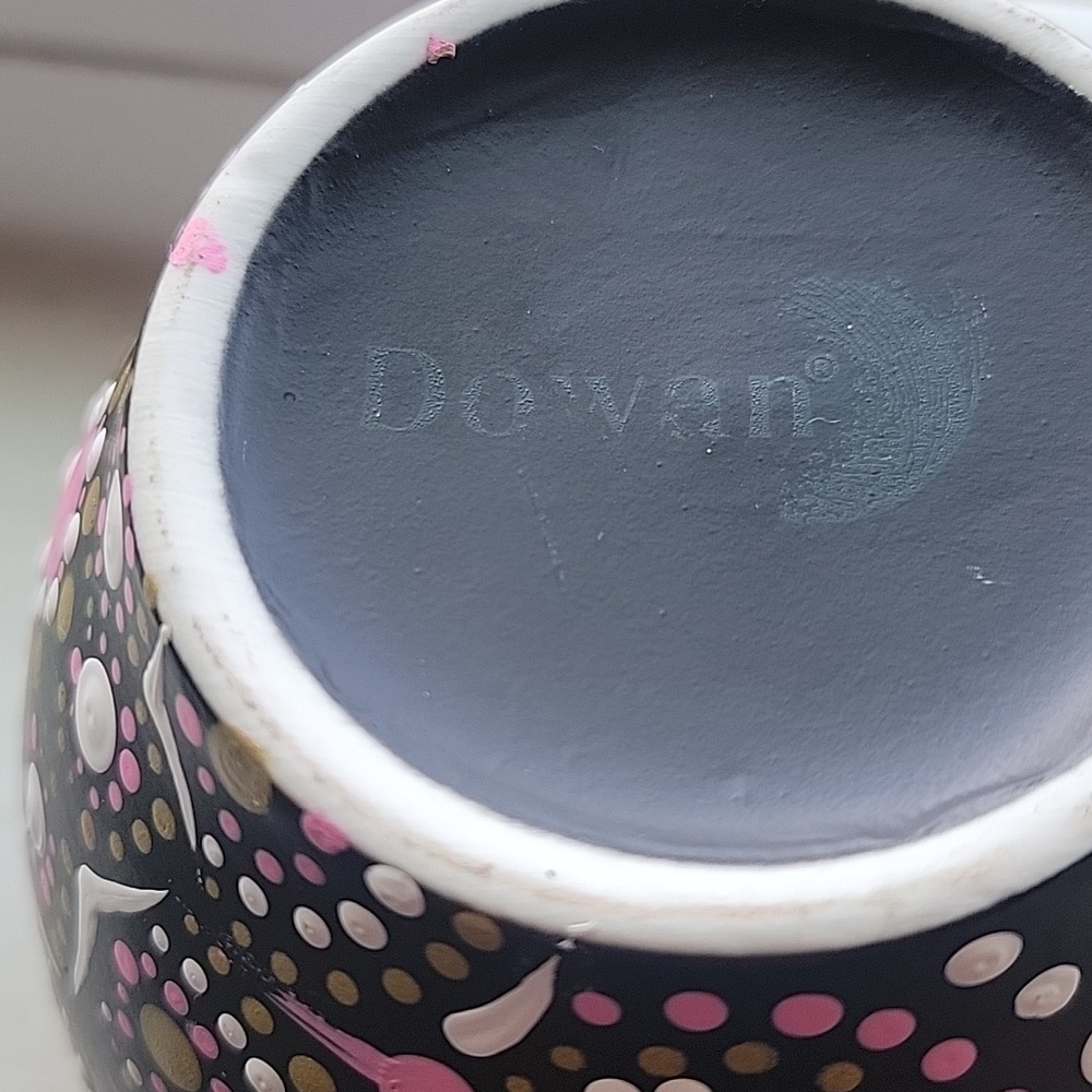 Dovan Black with Colorful Heart Design Mug - Picture 2 of 6